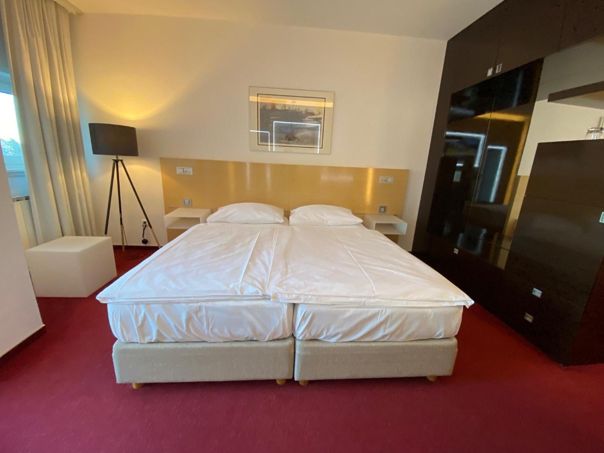 Habakuk Wellness & Event Hotel Maribor Quarto foto